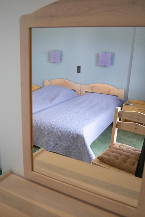 Raches  Eri Rooms To Let מראה חיצוני תמונה